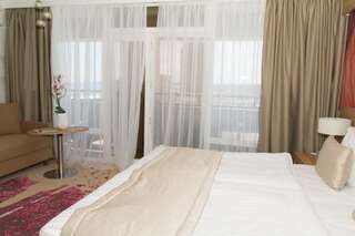Отель Europe Hotel & Casino Солнечный Берег Двухместный номер с 2 отдельными кроватями, балконом и видом на море (для 2 взрослых)-15